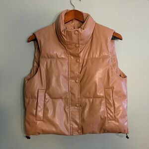 Unbranded Size Medium Tan Faux Leather Cropped Puffer Vest with Pockets